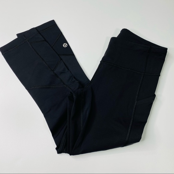 Lululemon Black Crop Athletic Pants - Picture 10 of 13
